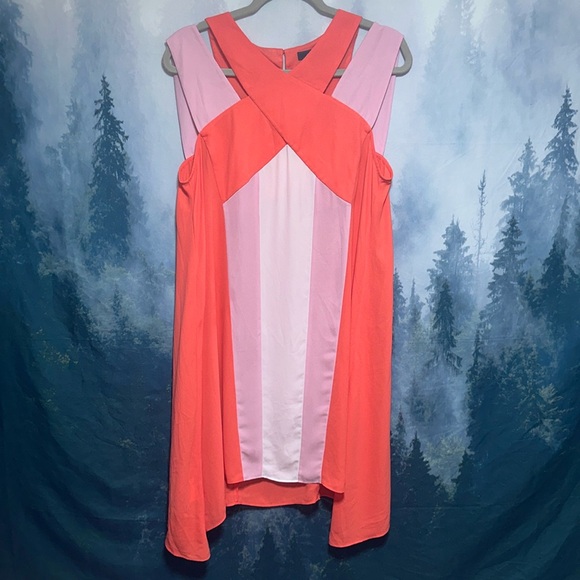Robe Noire BCBG MAX AZRIA Chantal - Encolure Croisée, Taille XXS, Neuve Avec étiquettes